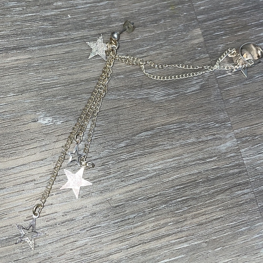 Star Ear Cuff - Picture 2 of 2